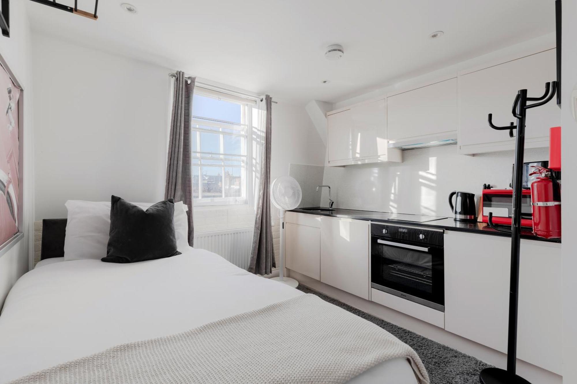 Gloucester Place Апартаменты *